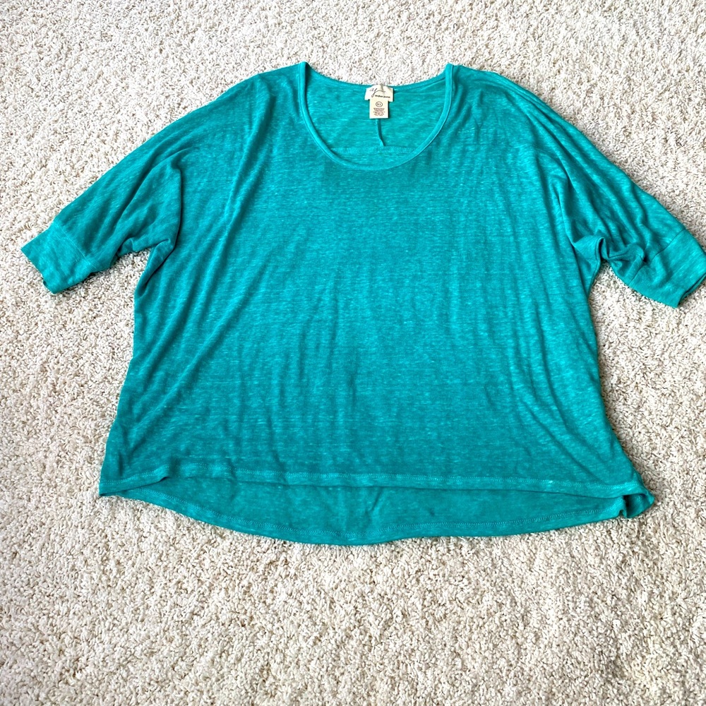Turquoise blue T-shirt, by Andrea Jovine, size XL